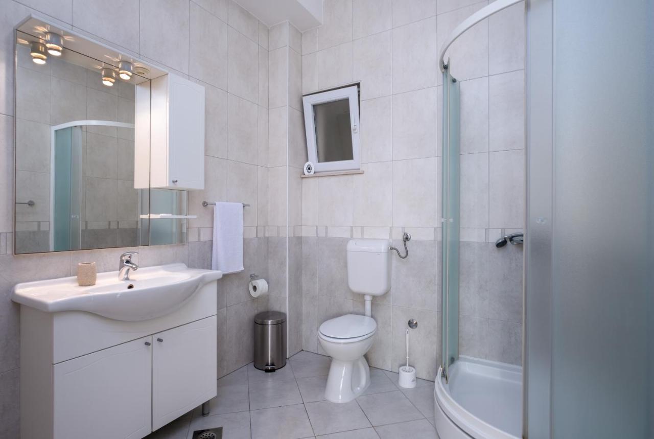 Studio Apartment Brigita Mlini Exterior photo